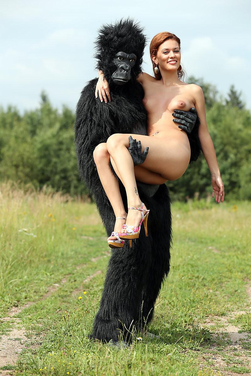 16P Becca und das Biest
