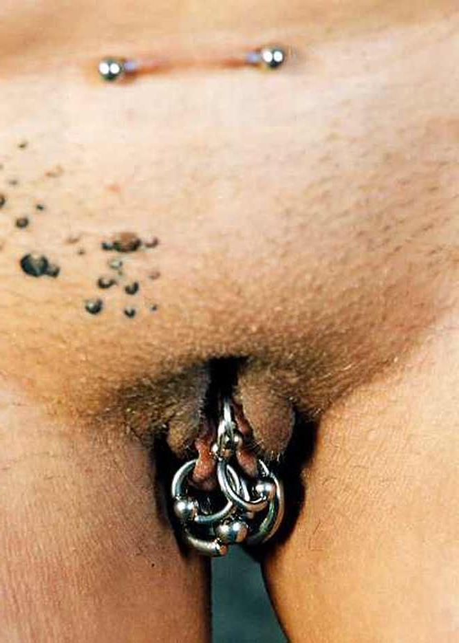 15P Extreme tattoo and piercing
