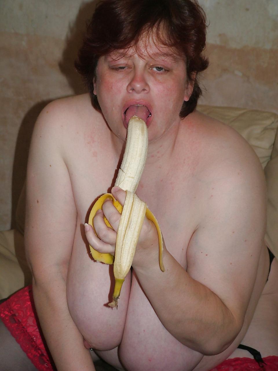 15P Banana & Toy