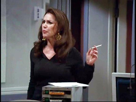 25P Jane Leeves and Peri Gilpen SMOKING