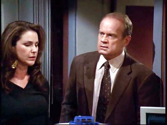 25P Jane Leeves and Peri Gilpen SMOKING