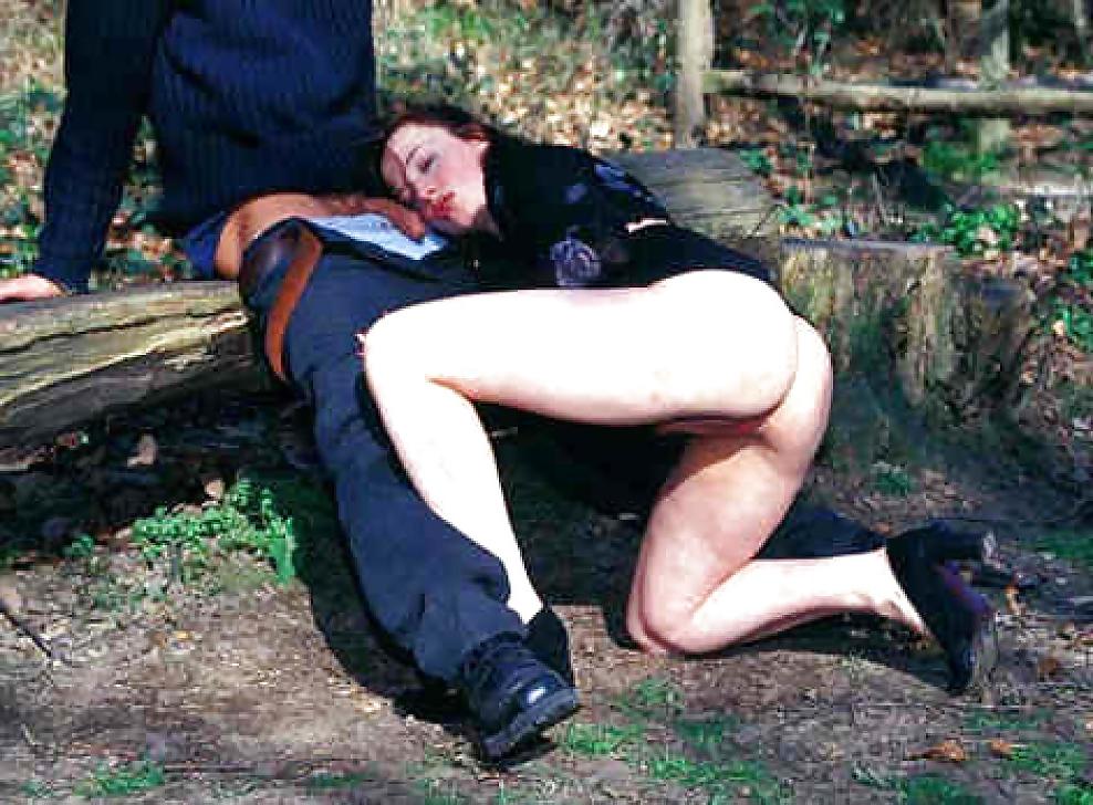 25P COLLECTION OF...OUTDOOR SEX