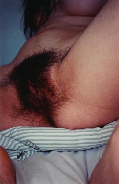 15P Pretty hairy Portuguese girl