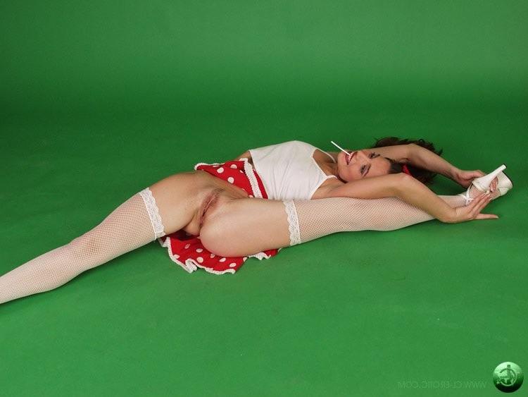 17P Limber dancer in white fishnet stockings