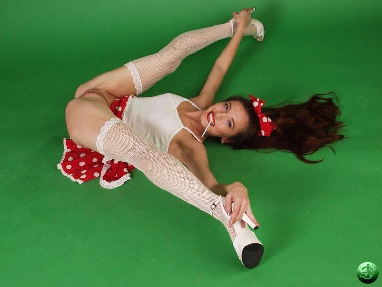 17P Limber dancer in white fishnet stockings