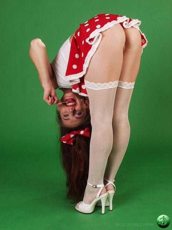 17P Limber dancer in white fishnet stockings