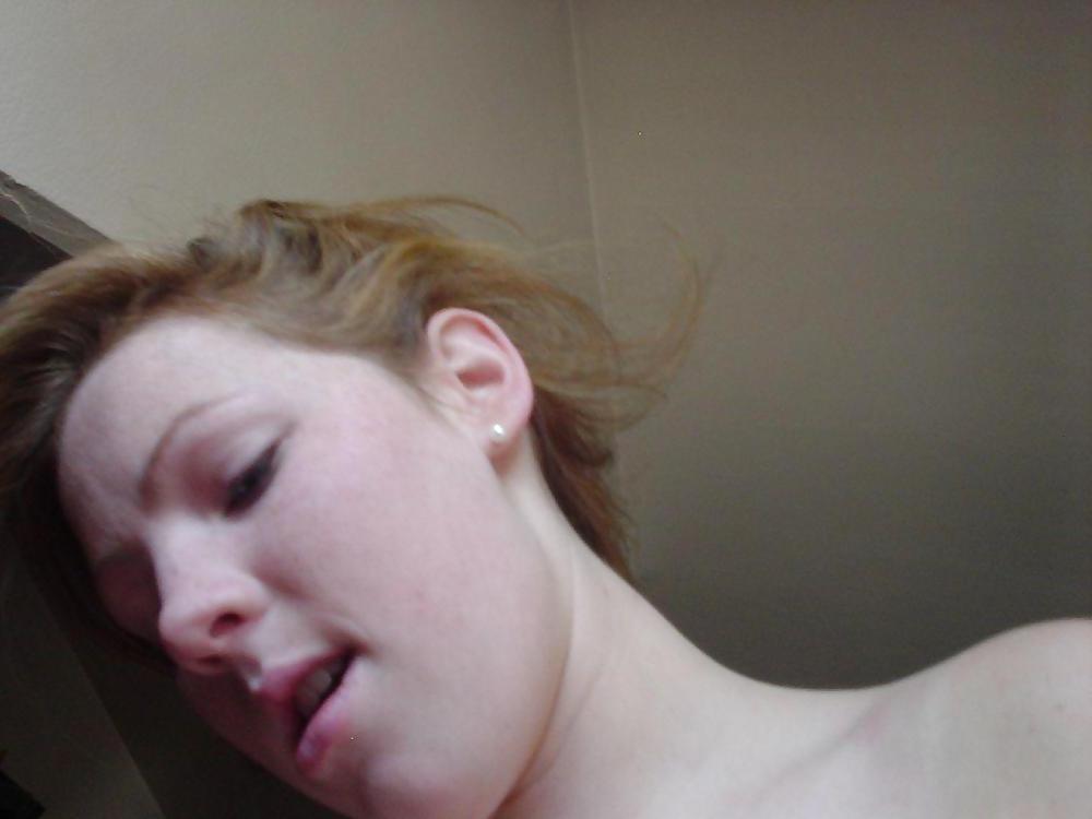 25P REDHEAD AND HER BOYFRIEND