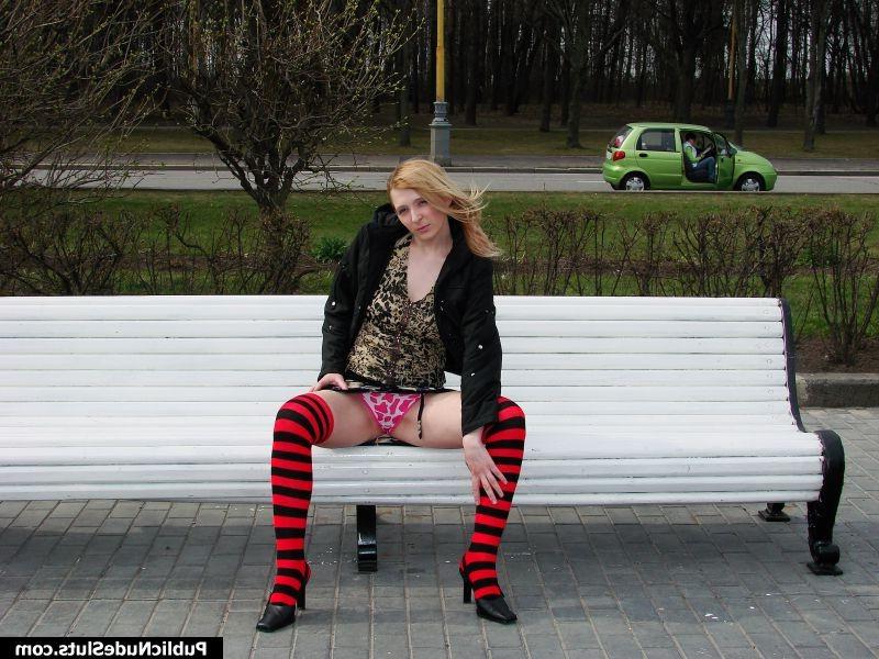 15P Slutty hottie enjoys showing her nude bubbies and pussy on the bench