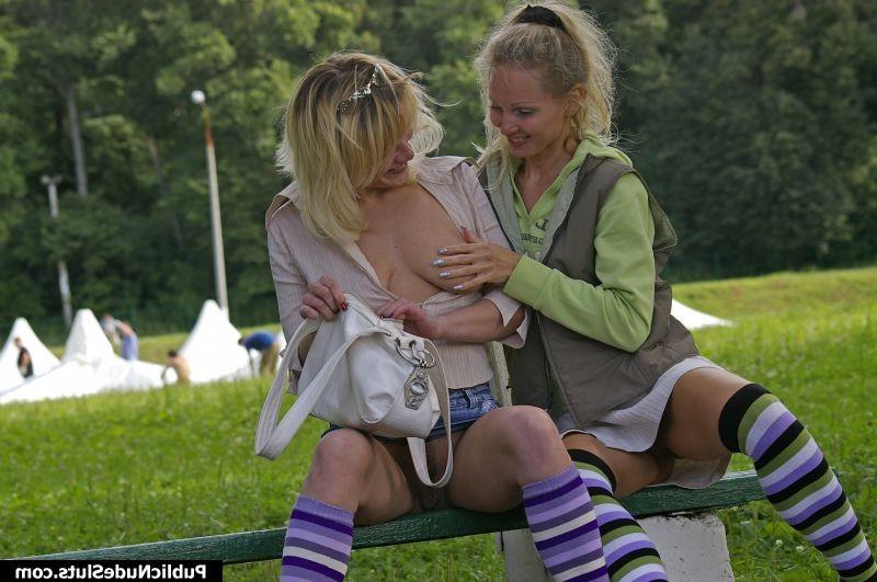 15P Pair of blonde lesbians playing the sizzling vibro games in the park