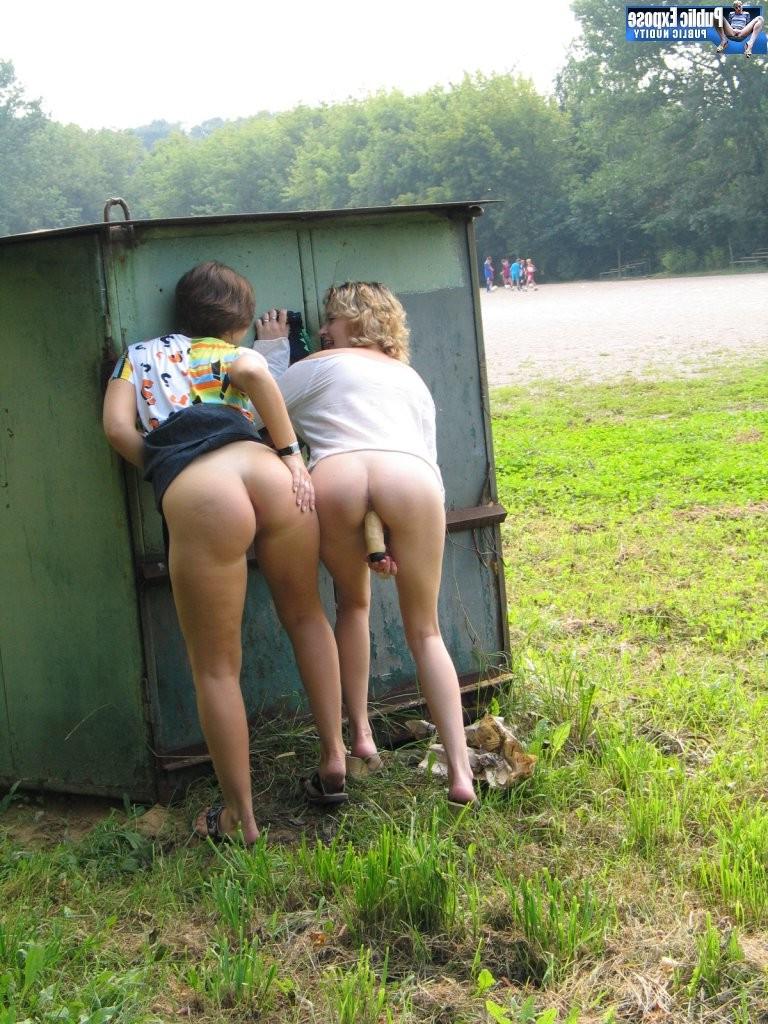 15P Sexy itchy miss flashing and toying her lesbian galfriend behind a bin