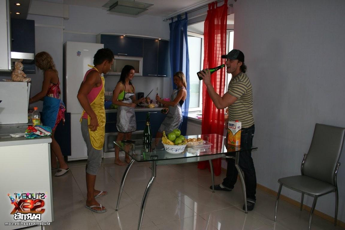 18P Culinary Student Sex Parties Pictures
