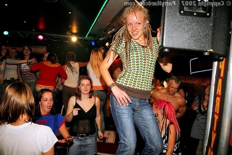 15P Innocent cute babes fucking &amp;amp; blowing strippers cocks