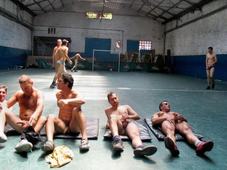 16P Brunette whore engages in extreme hardcore gangbang