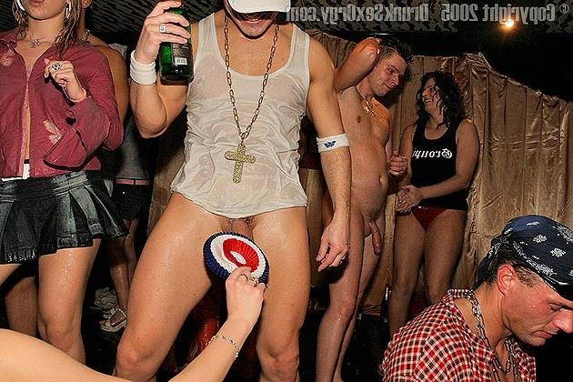 18P Messy orgies from around town