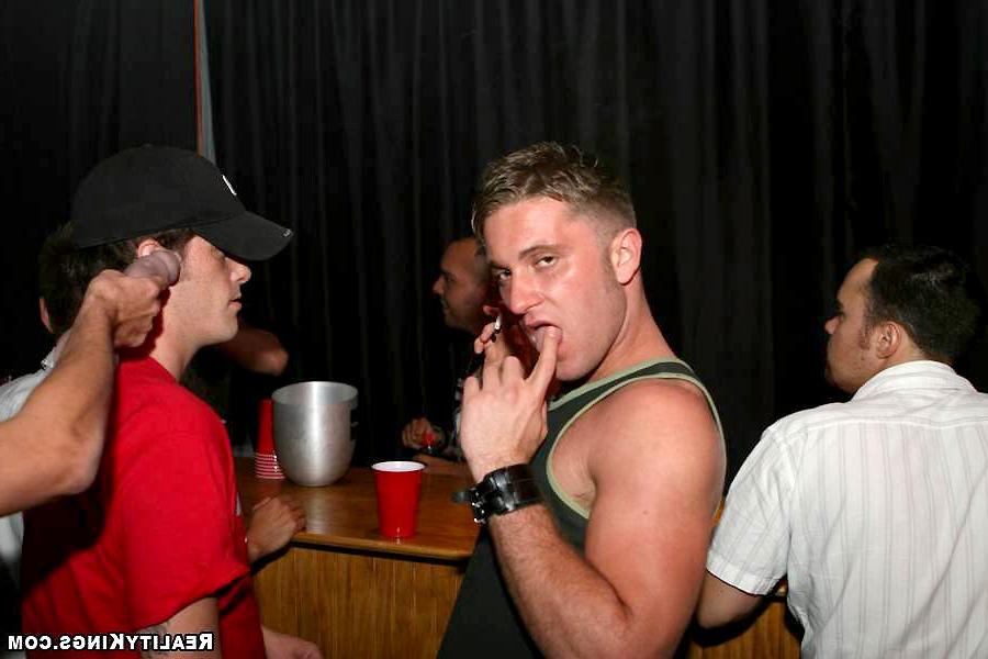 15P Todd gets a surprise when hes invited to his first sausage papi party