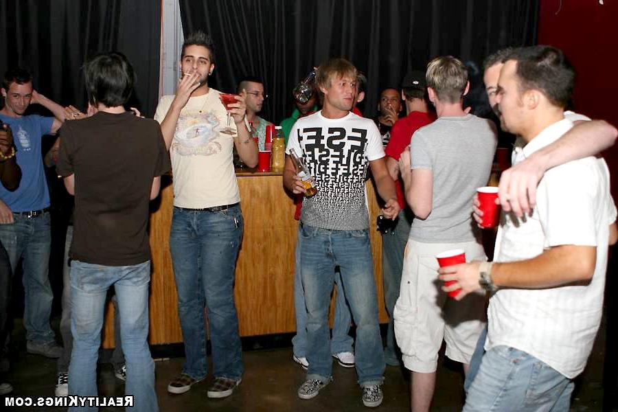 15P Todd gets a surprise when hes invited to his first sausage papi party