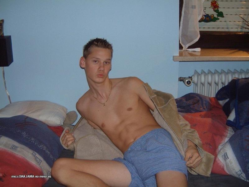 15P Gallery of a teen showing off his hairy cock