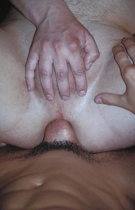 20P Two college studs enjoy drilling each other with no condom on