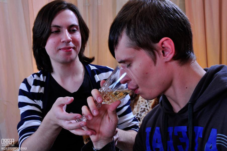 20P Kinky gay straight sex