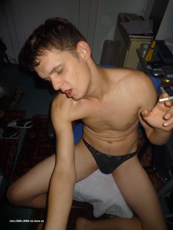 16P Photos of a gay dude sucking his boyfriend's cock 