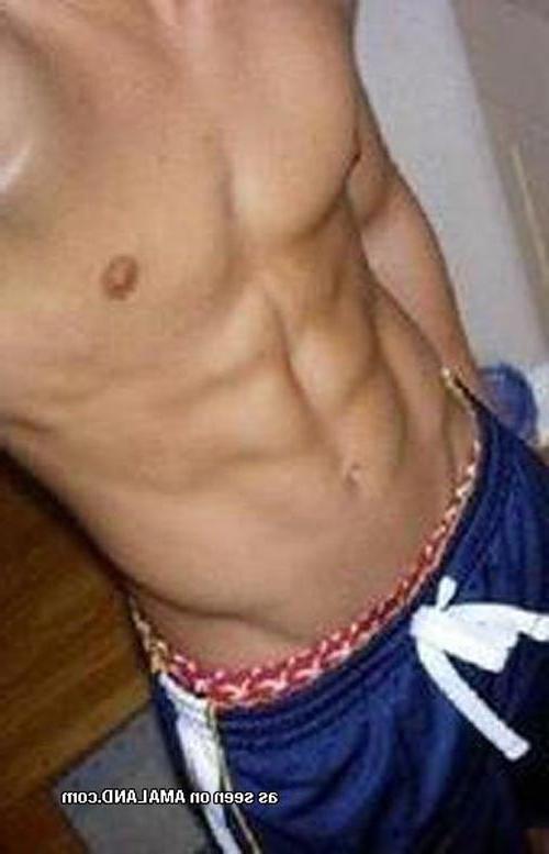 15P Ripped hunk sucking his lover's cock and cums