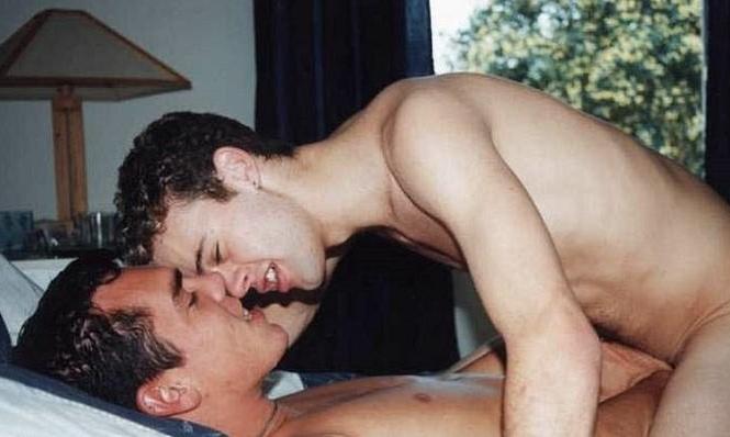 20P Two twinks mutual sucking n fucking after swimming in a pool