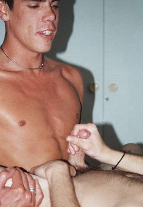 20P Two twinks mutual sucking n fucking after swimming in a pool