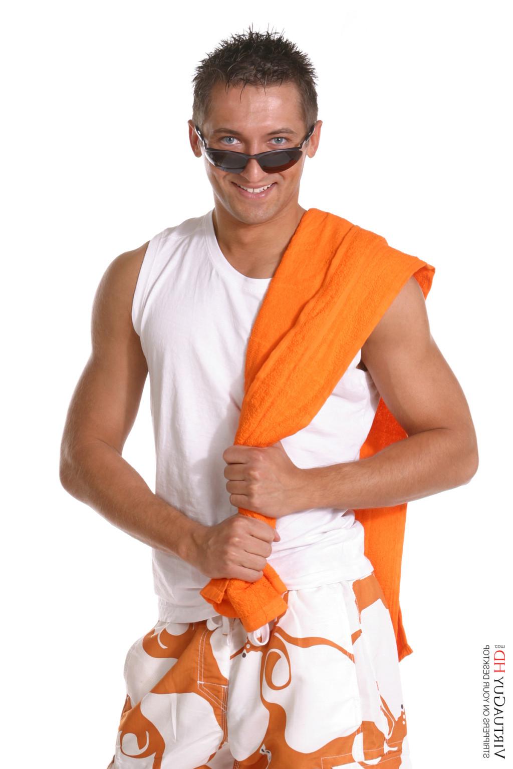 15P Tanned guy stripping naked and showing his dick