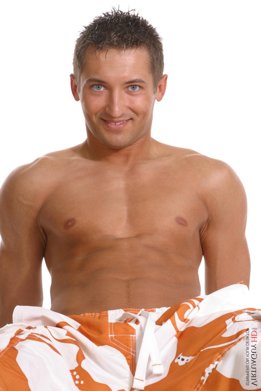 15P Tanned guy stripping naked and showing his dick