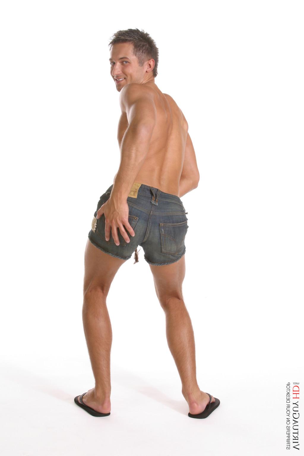 15P Tanned guy stripping and showing his dick