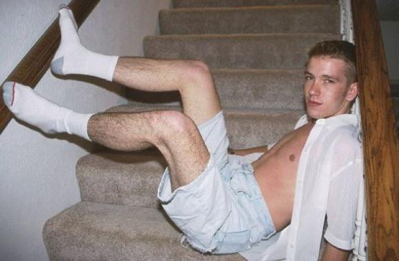16P very nice student alone at home posing scenes