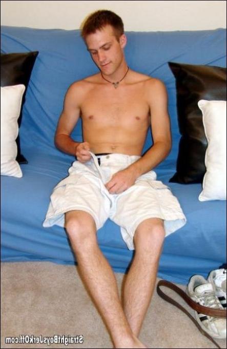 16P fresh student posing and show his spicy cock
