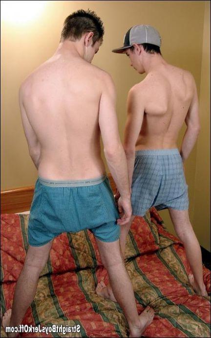 16P beauty student erotic posing and show his amenities