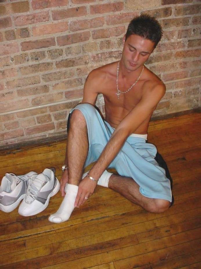 16P nice fresh student posing naked in his own house at webcam
