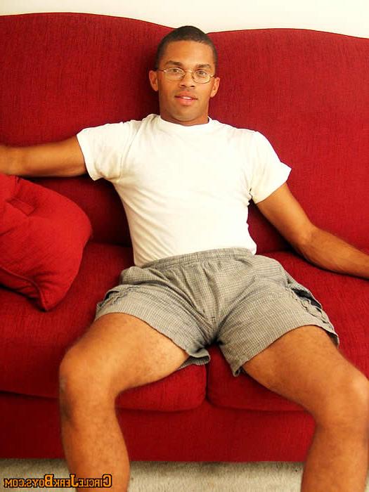 15P Black amateur stud undressing