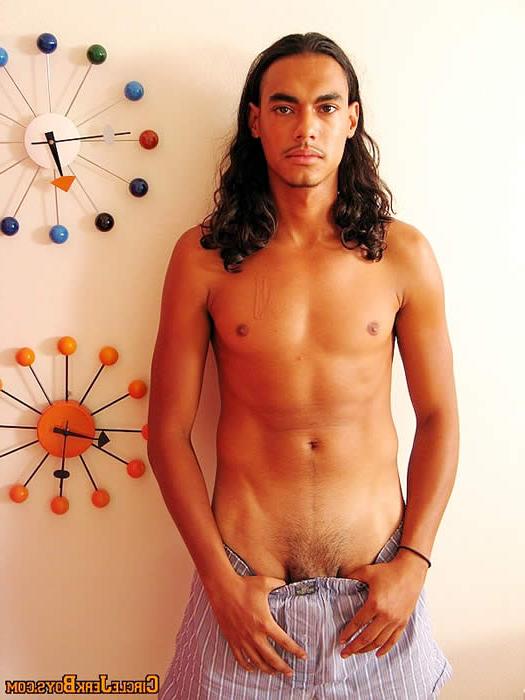 15P Hot amateur stud showing his big cock