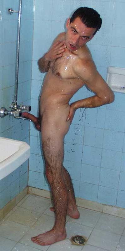 15P hung stud jacks off in the shower