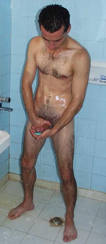 15P hung stud jacks off in the shower