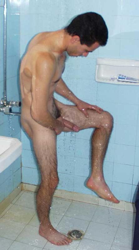 15P hung stud jacks off in the shower