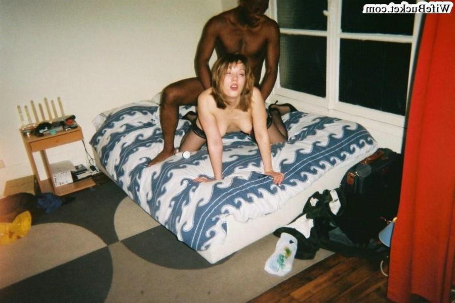 15P Nextdoor wives dicked in interracial cuckold orgies