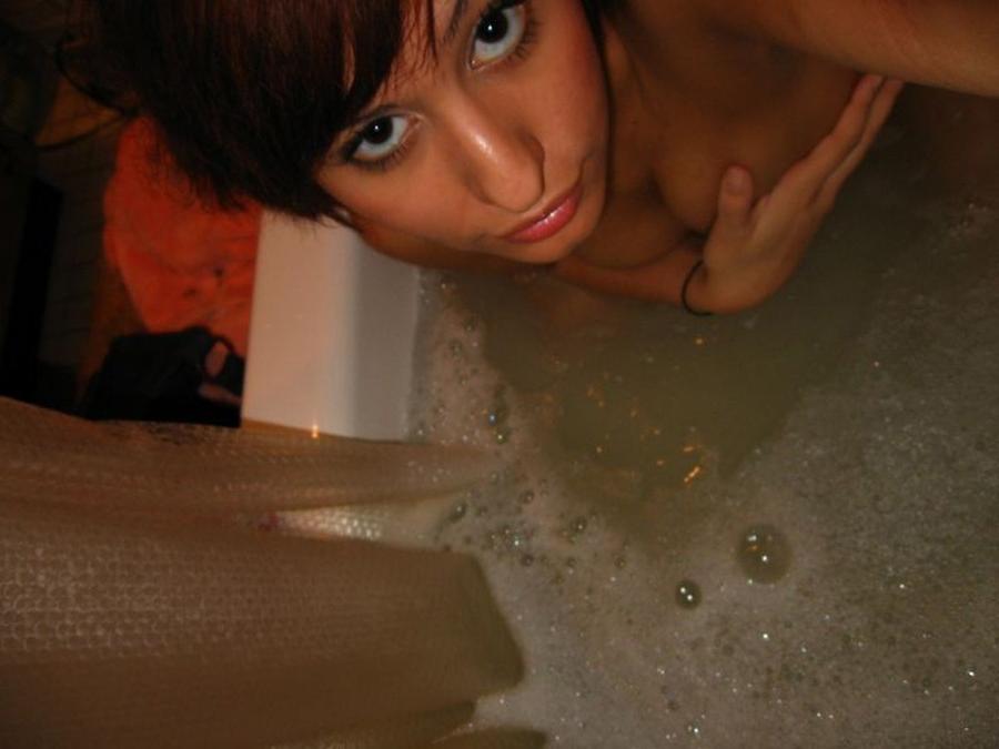 10P Innocent look