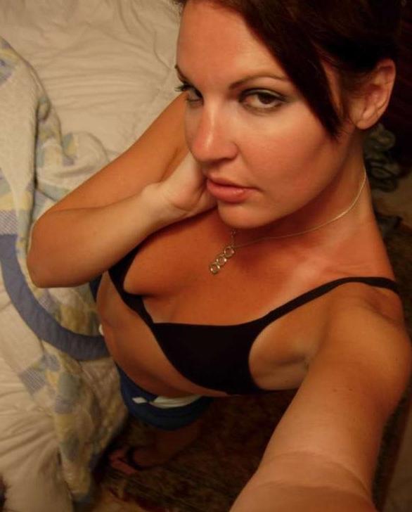 15P Innocent look
