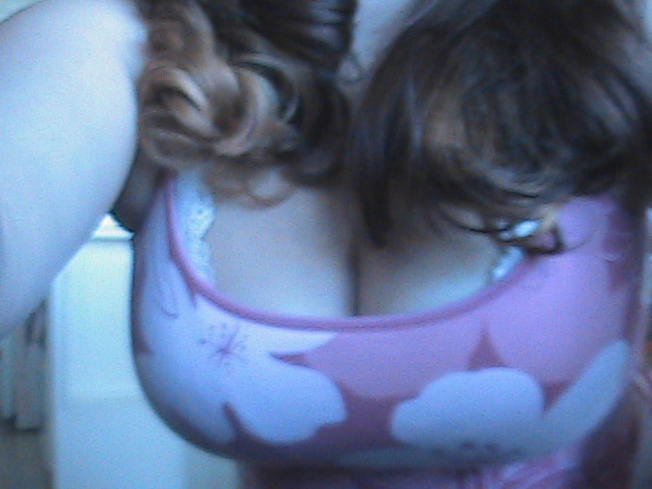 15P Pictures of various girlfriends with big tits