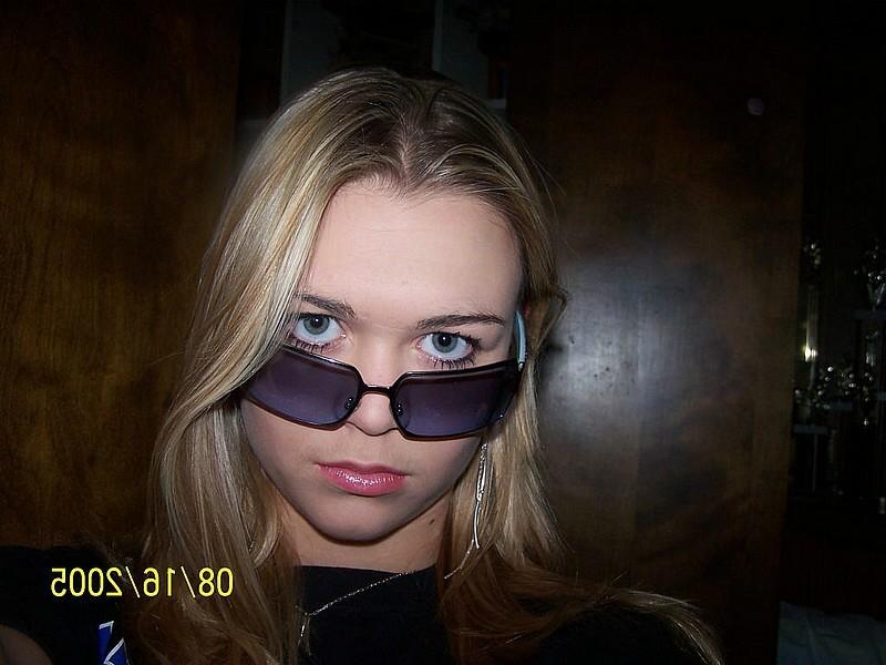 12P Horny Girlfriends With Cum Covered Faces Spreading