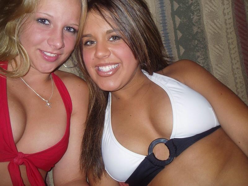 12P Horny Girlfriend Love Sucking Cock And Fucking Stupid Assholes