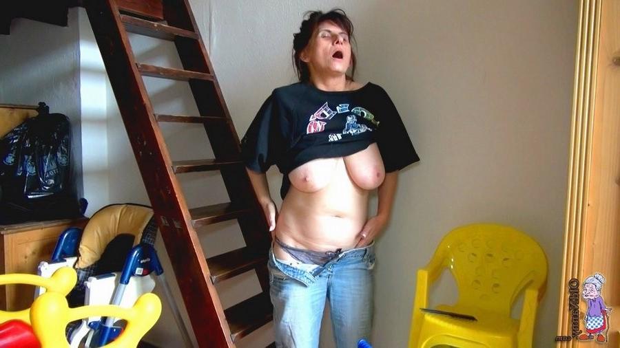 16P extreme hot old grandma