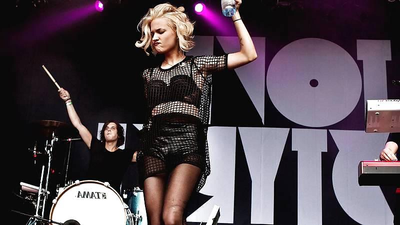 25P Hot and cute swedish singer
