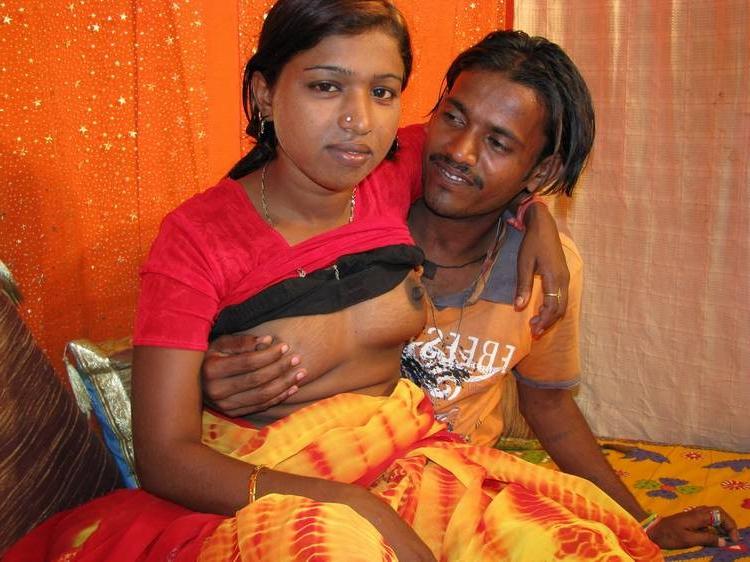15P Indian slut gets a fat dildo up her ass