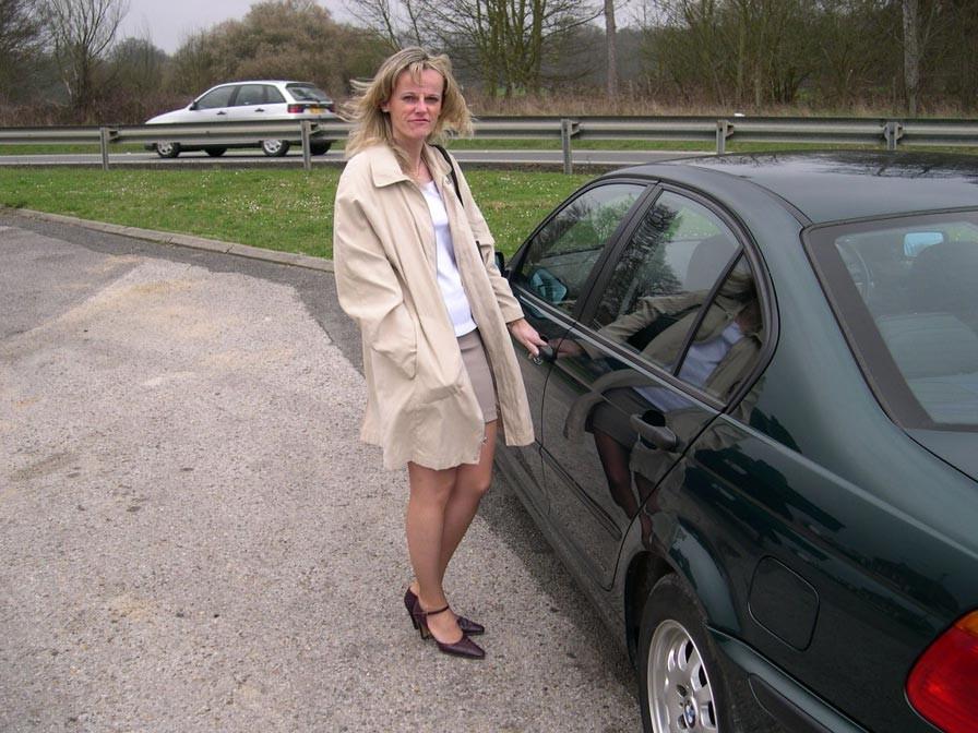 20P Amateur mature wife posing and sucking cock