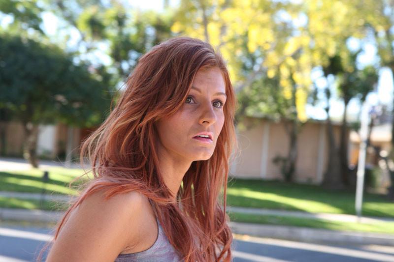 16P Redheaded soccer mom sucks two dicks